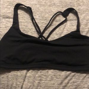 Black sports bra